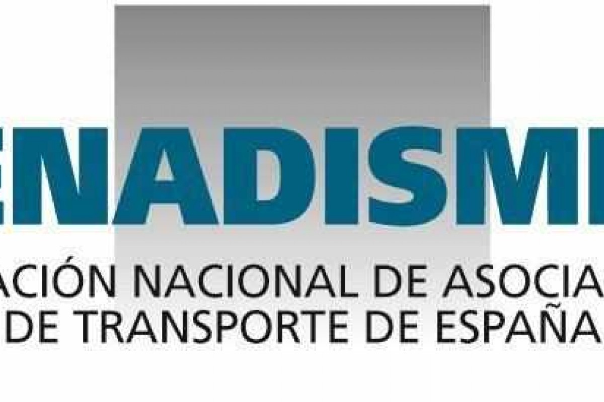 El bloqueo de las principales carreteras de la Comunidad Valenciana por la Dana afecta a más de 22.000 transportistas 